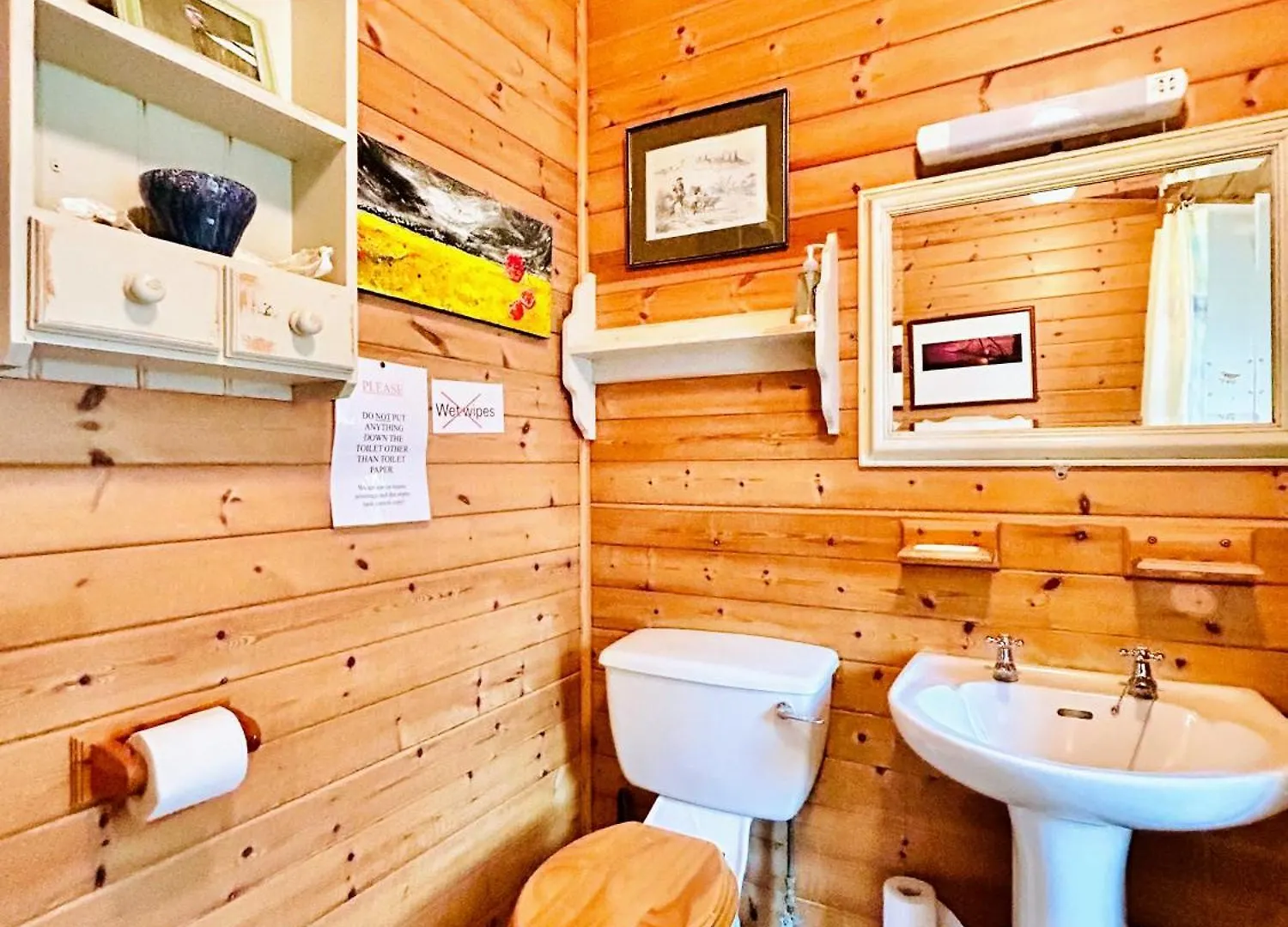 Domek alpejski Secluded Rustic Cabin - A Digital Detox Paradise. York